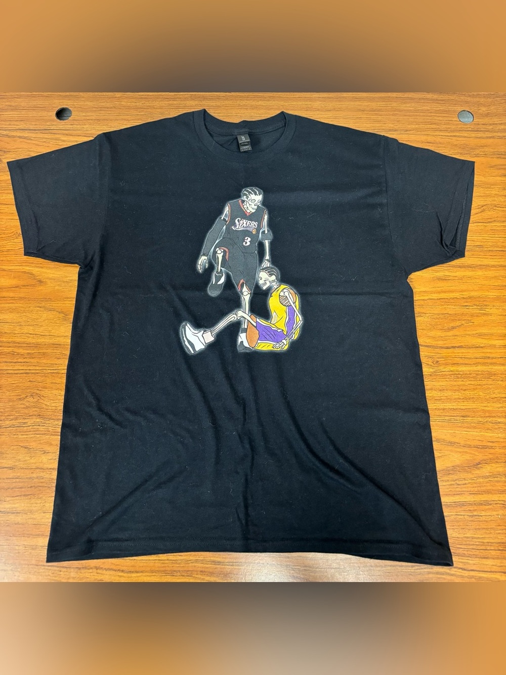 RARE - Gildan Custom Iverson Skeleton Step-Over T-Shirt 'Black' - Size Large